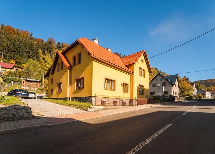 Holiday House Vedle