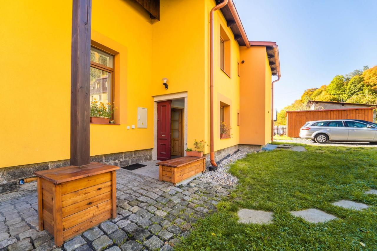 House Vedle